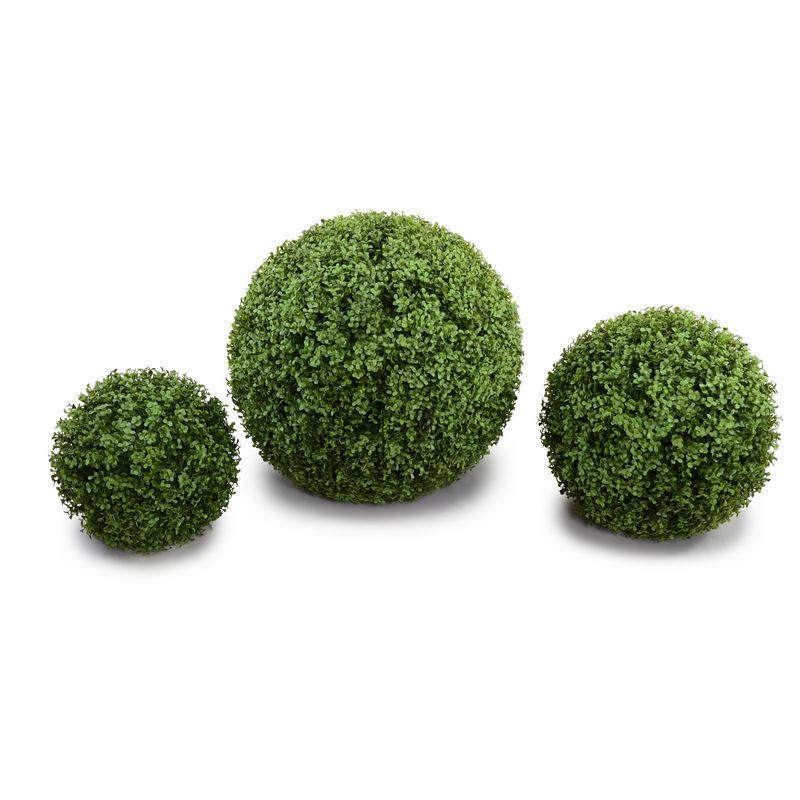 11" Boxwood Ball - New Growth Designs